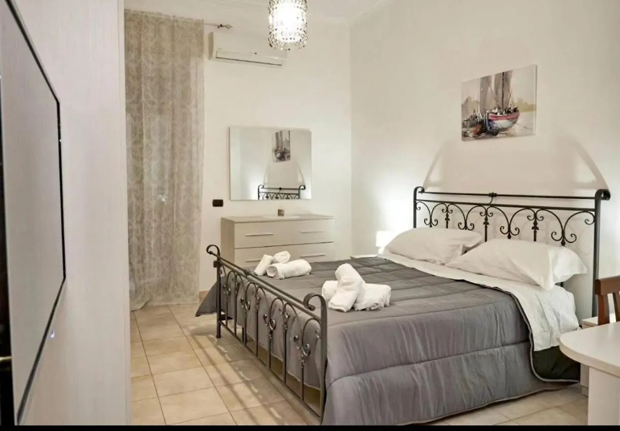 Home Love 45 Naples